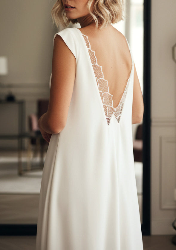 robe adele ivoire detail dos nu avec dentelle graphique